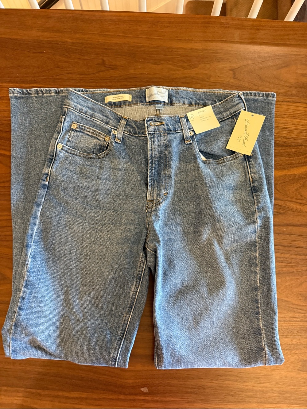 Universal Thread Women’s Bootcut Jeans — Light Blue Denim